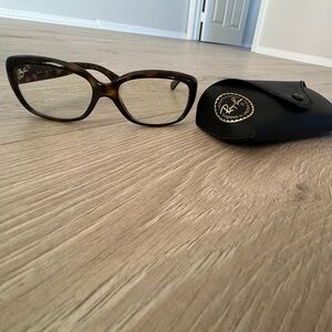 New Ray Bans Glasses RB4101 Jackie OHH
Clear lense
